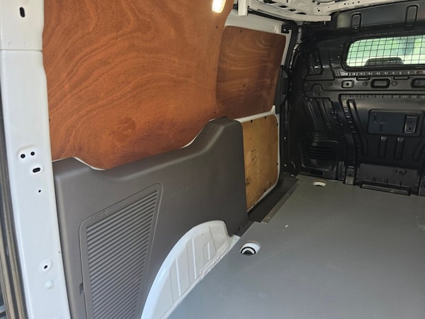 Used Ford Transit Connect 2020 for sale - 74675581: Photo 20