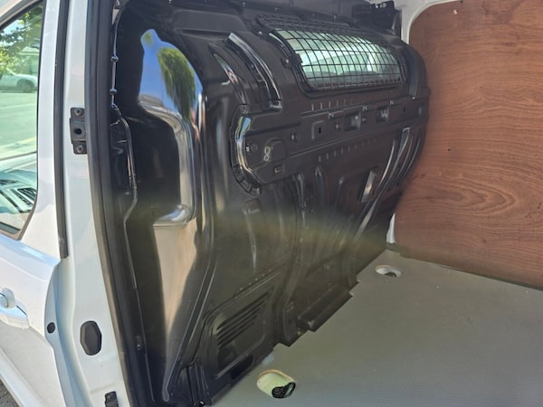 Used Ford Transit Connect 2020 for sale - 74675581: Photo 24