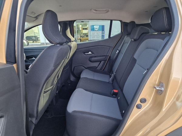 Used Dacia Sandero Stepway 2024 for sale - 74799284: Photo 12