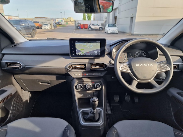 Used Dacia Sandero Stepway 2024 for sale - 74799284: Photo 5