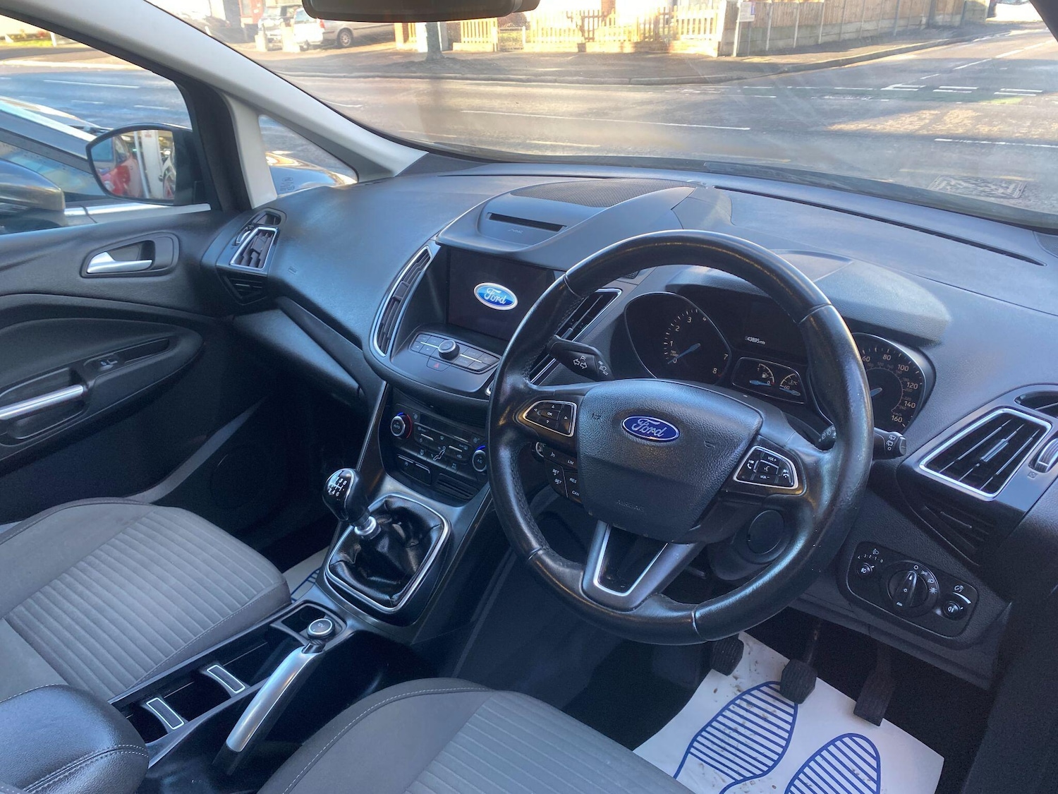 Used Ford C-Max 2017 for sale - 77254801: Photo 4