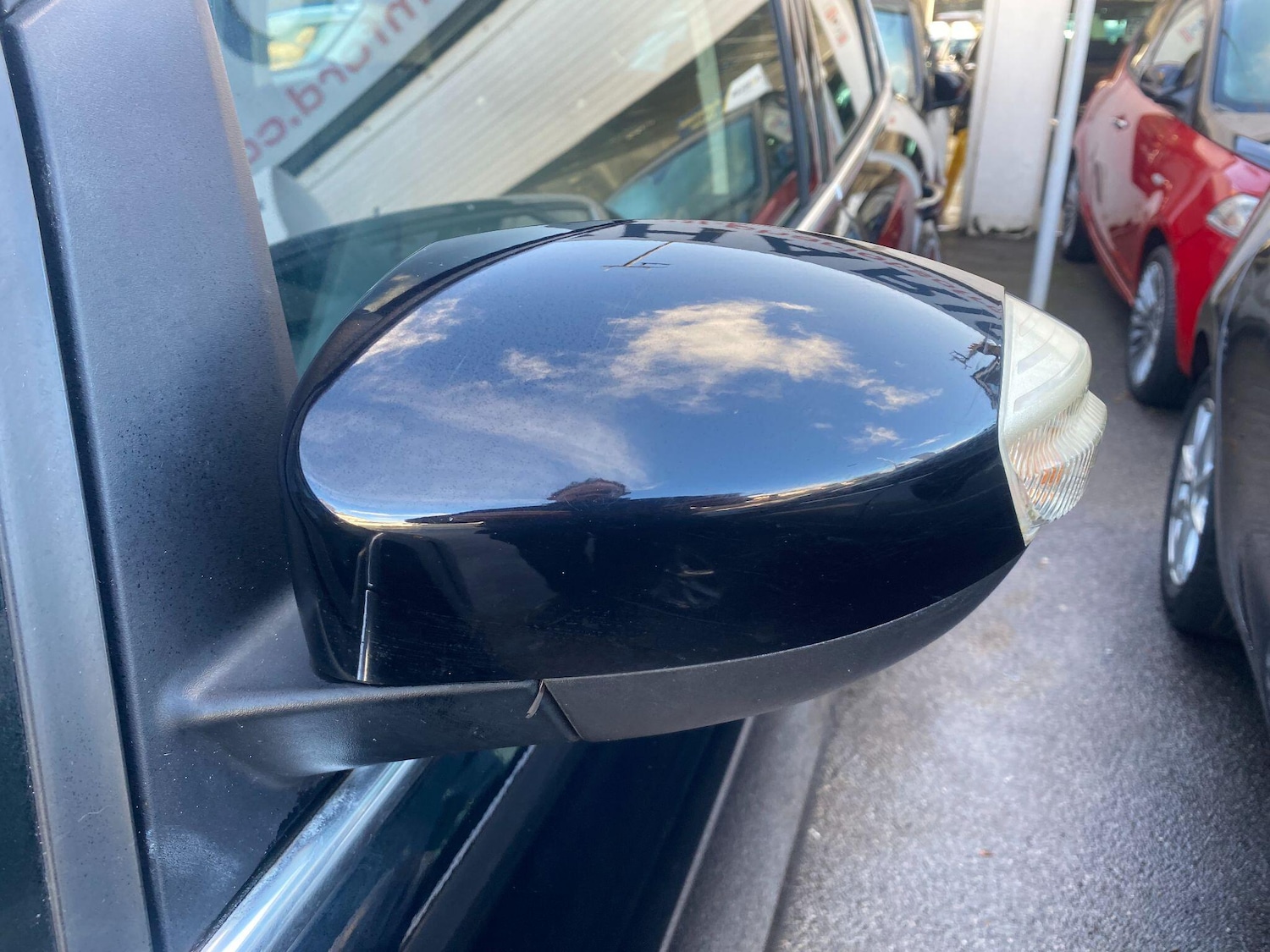 Used Ford C-Max 2017 for sale - 77254801: Photo 5