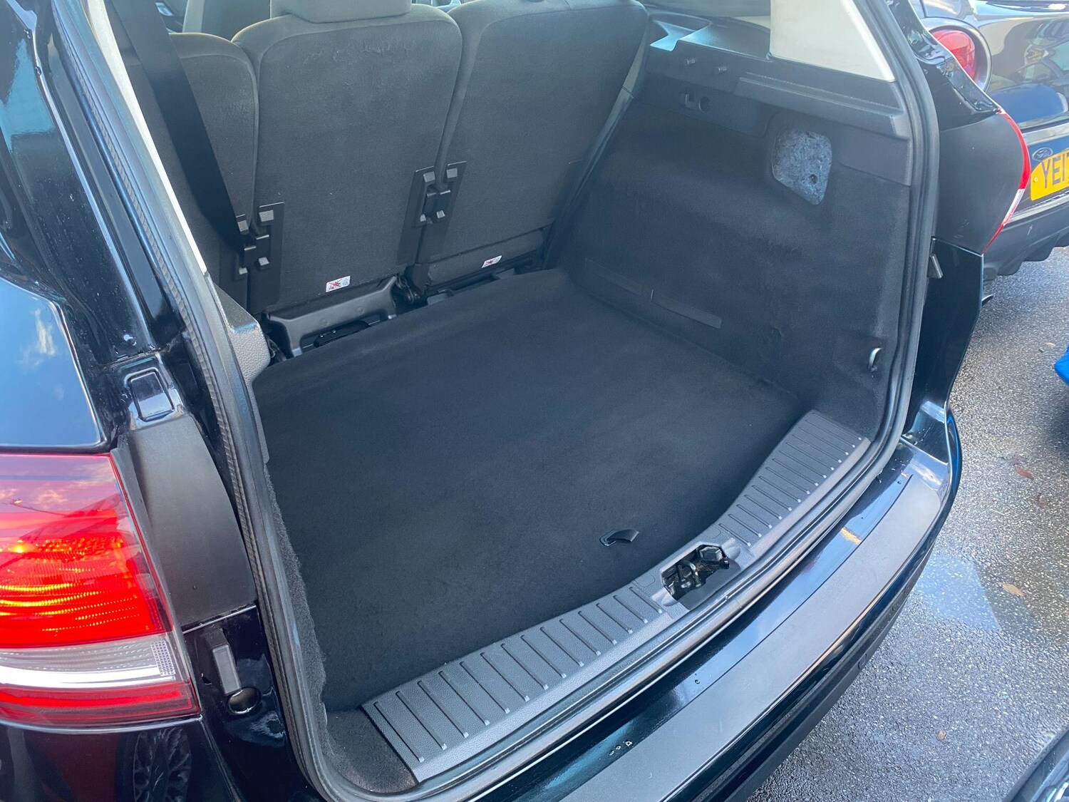 Used Ford C-Max 2017 for sale - 77254801: Photo 9