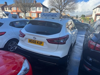 Used Nissan Qashqai 2018 for sale - 77550387: Photo