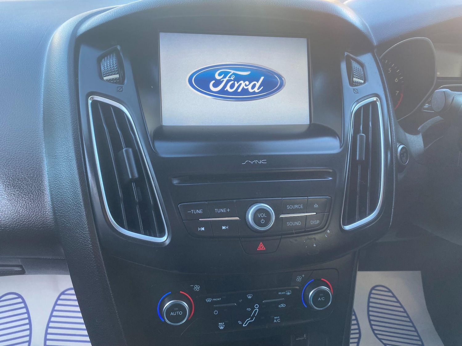 Used Ford Focus for sale - 77924855: Photo 18