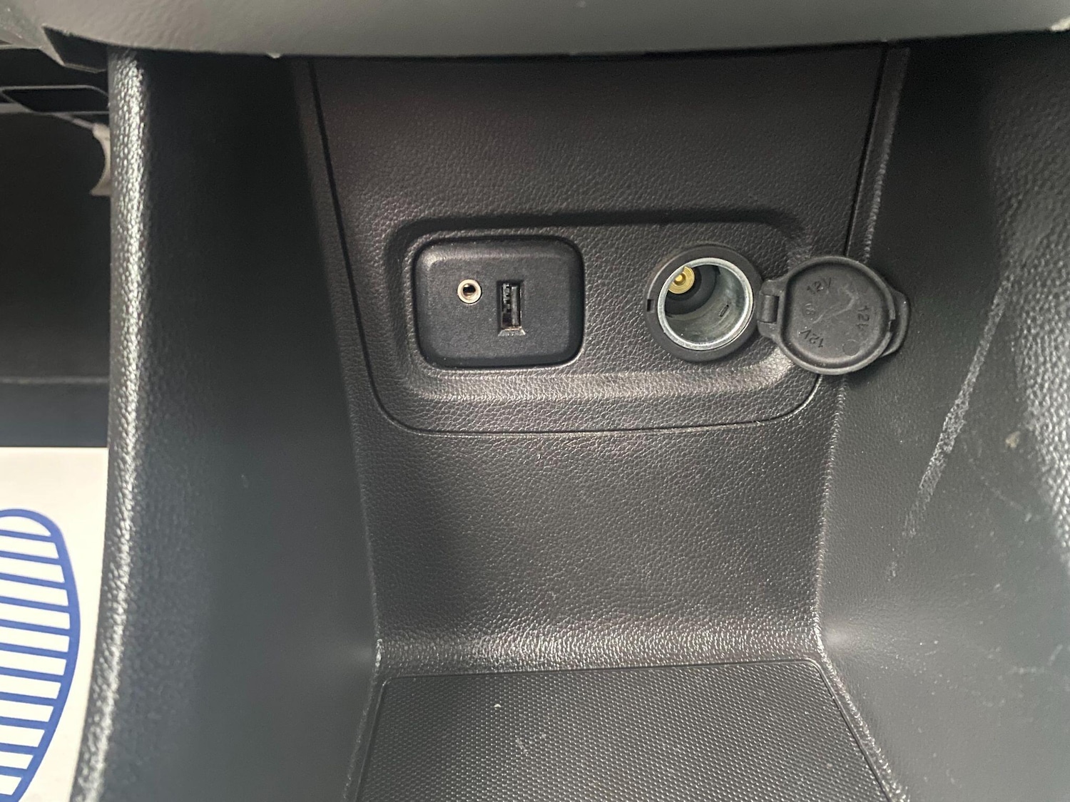 Used Vauxhall Viva 2015 for sale - 77155872: Photo 16