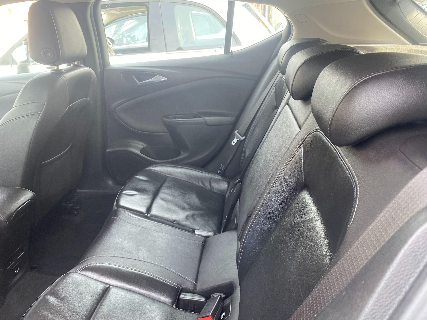 Used Vauxhall Astra for sale - 77970753: Photo 9