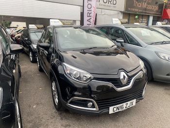 Used Renault Captur 2016 for sale - 76485361: Photo