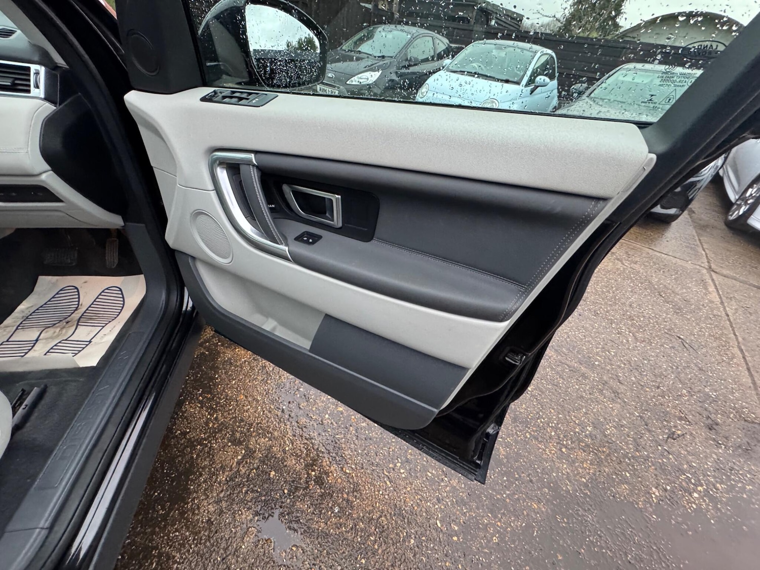 Used Land Rover Discovery Sport for sale - 77279775: Photo 18