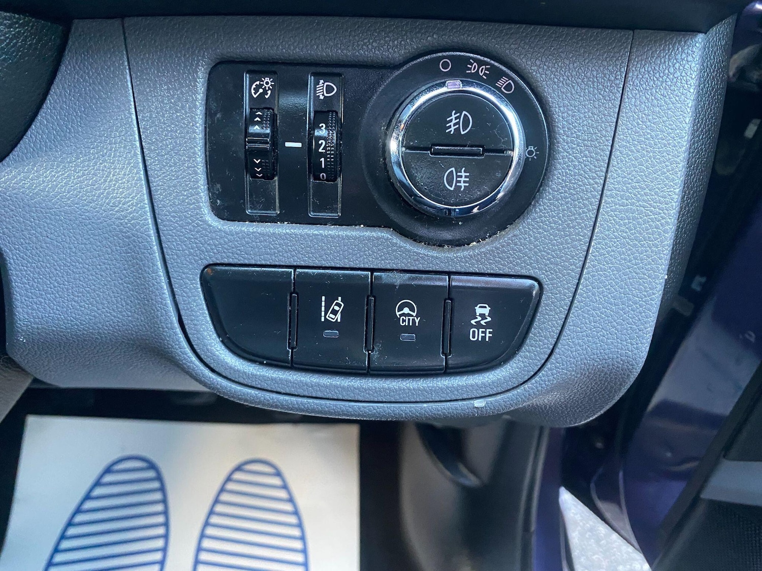 Used Vauxhall Viva 2015 for sale - 76689244: Photo 10