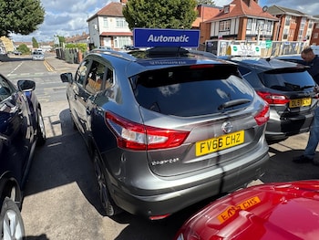 Used Nissan Qashqai 2017 for sale - 75905586: Photo