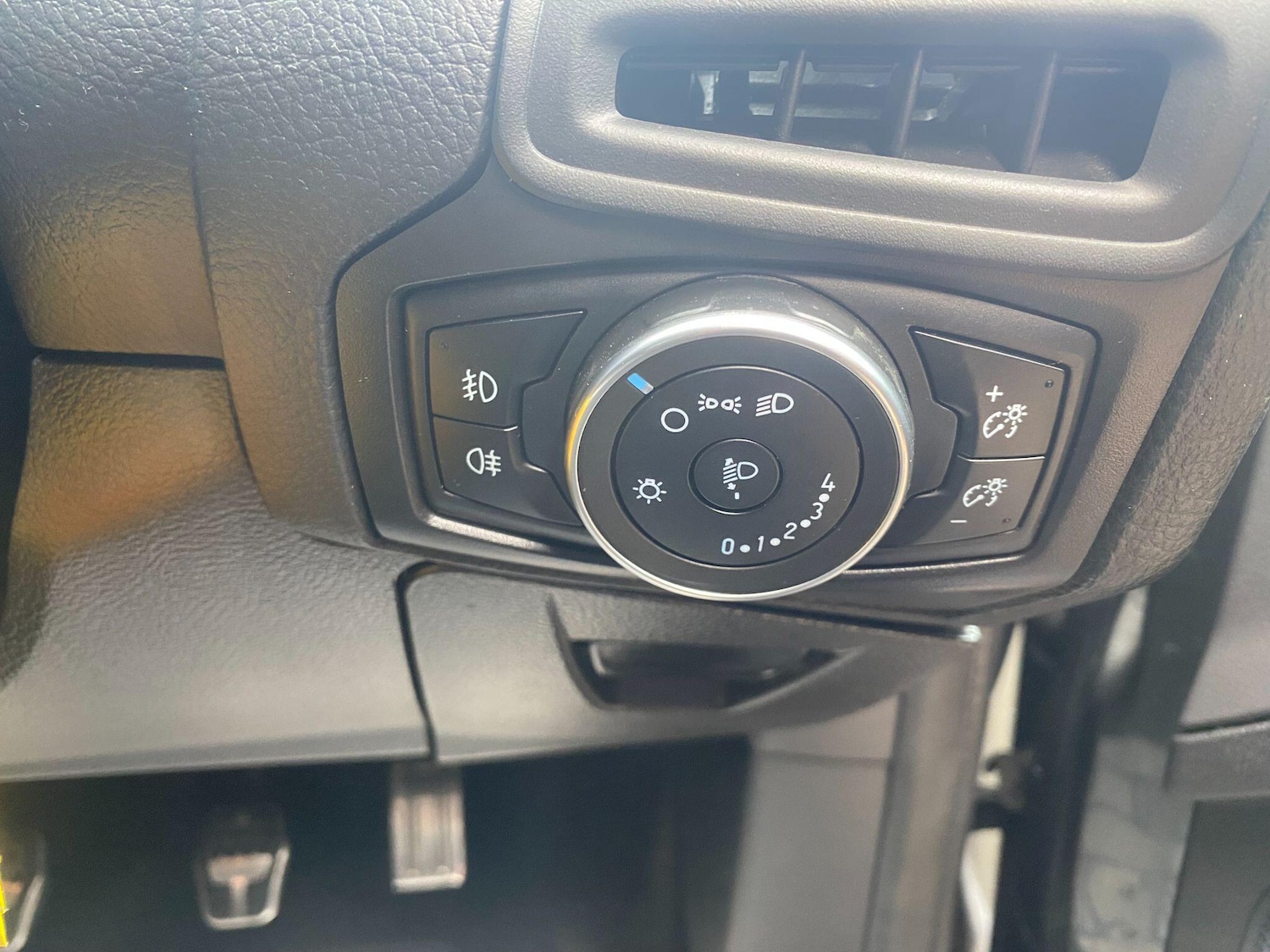 Used Ford Focus 2018 for sale - 77978472: Photo 14