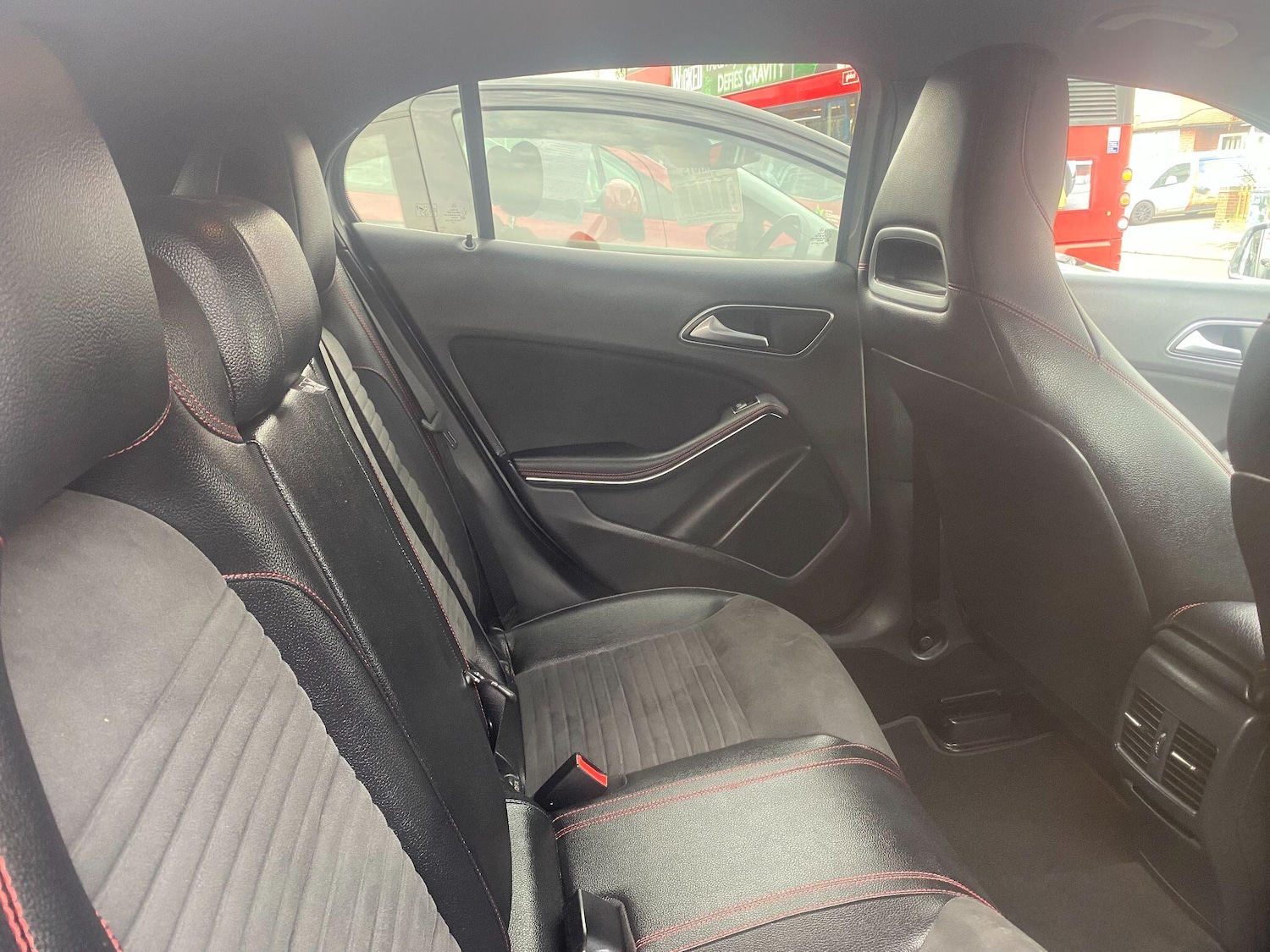 Used Mercedes-Benz GLA 2018 for sale - 78220233: Photo 10