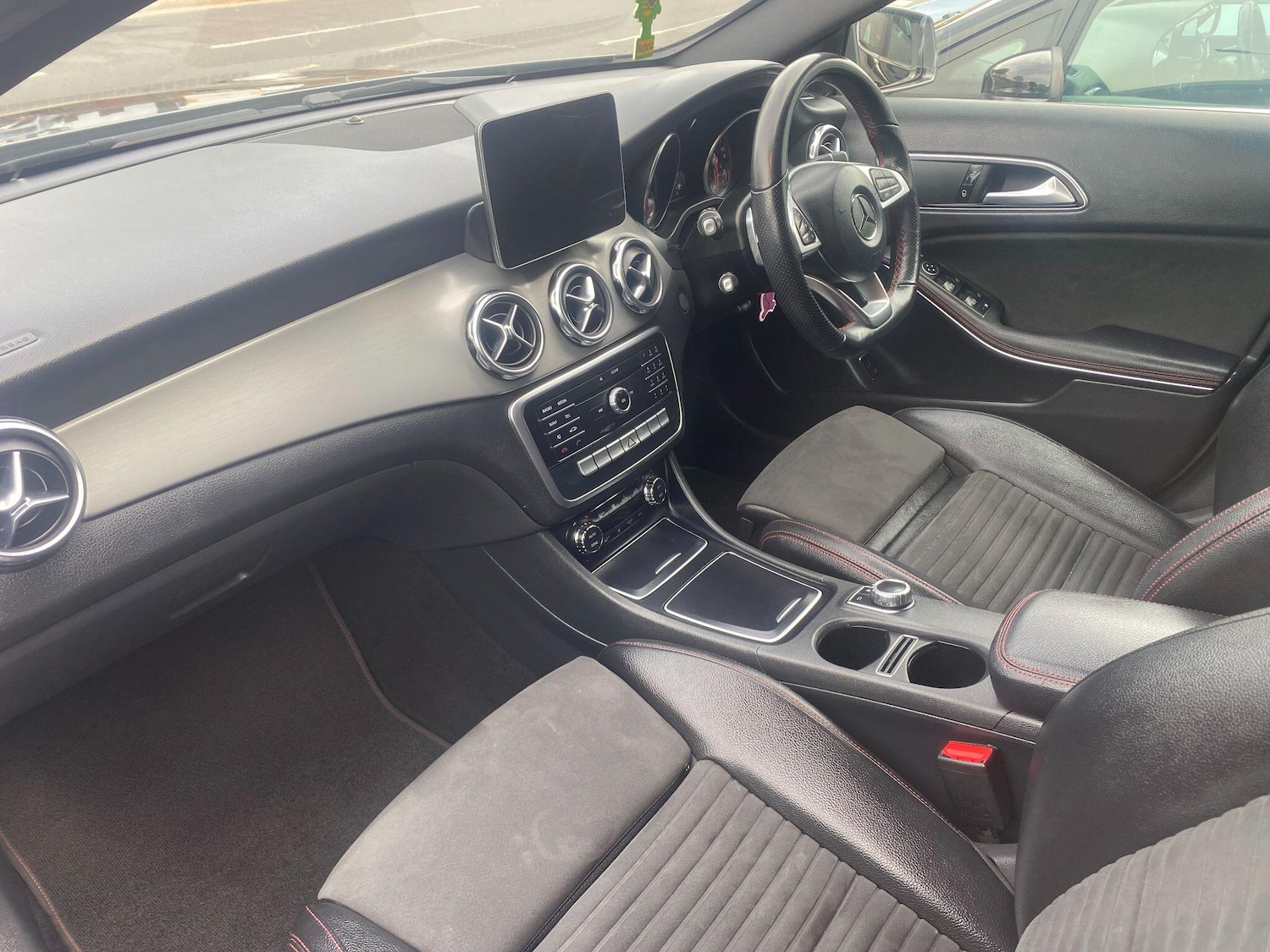 Used Mercedes-Benz GLA 2018 for sale - 78220233: Photo 19