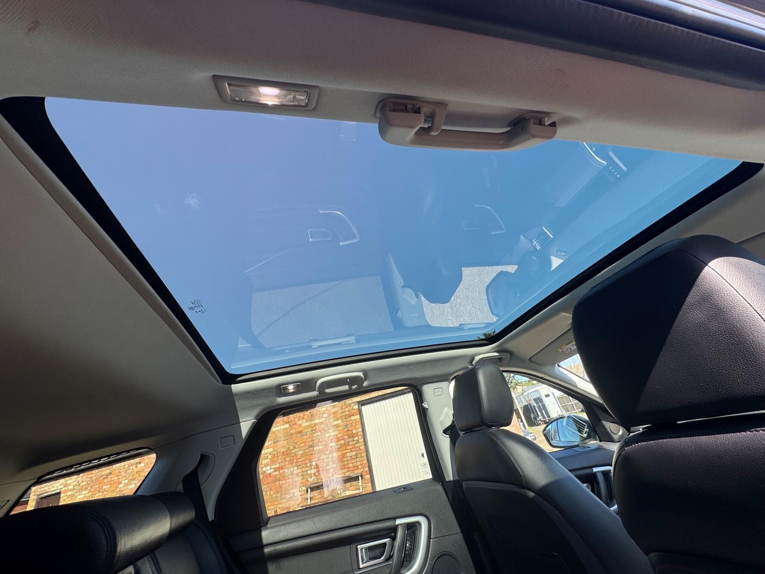 Used Land Rover Discovery Sport 2016 for sale - 78034058: Photo 24