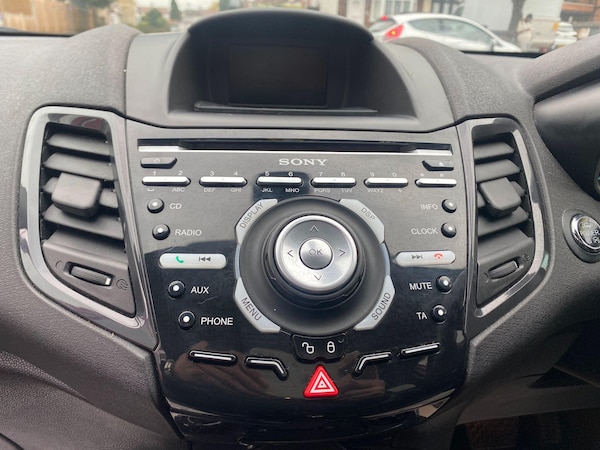 Used Ford Fiesta 2013 for sale - 76315132: Photo 14