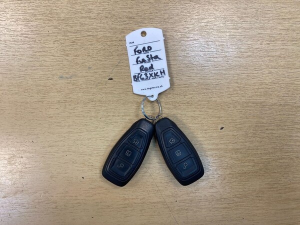 Used Ford Fiesta 2013 for sale - 76315132: Photo 16