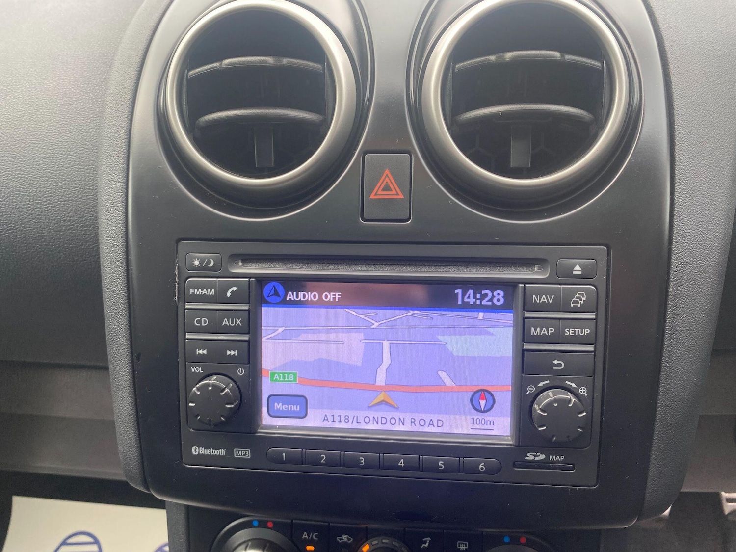 Used Nissan Qashqai 2010 for sale - 77291139: Photo 19