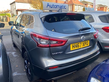 Used Nissan Qashqai 2017 for sale - 76572418: Photo