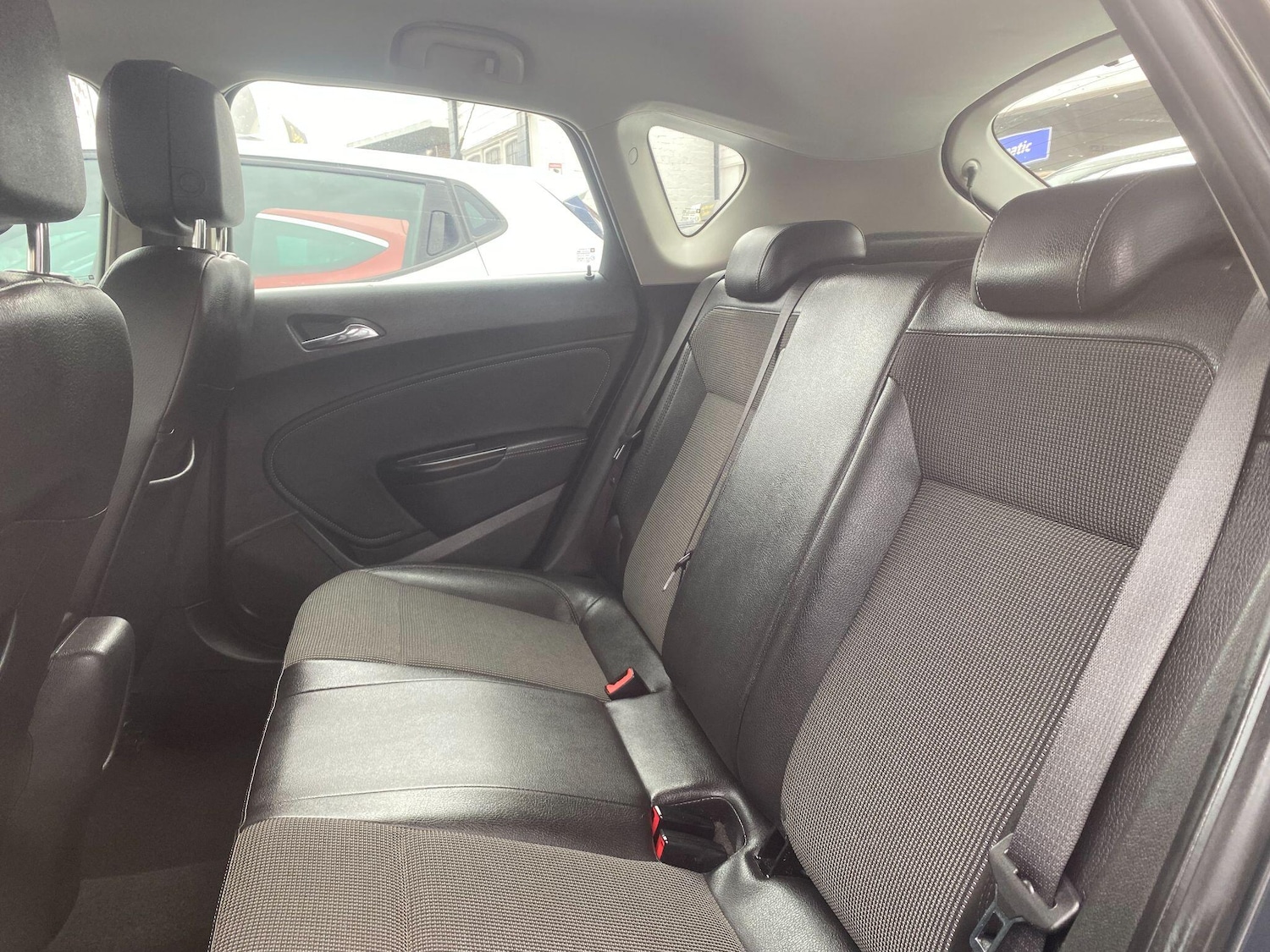 Used Vauxhall Astra 2013 for sale - 77524281: Photo 11