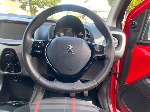 Used Peugeot 108 2014 for sale - 76201255: Photo 10
