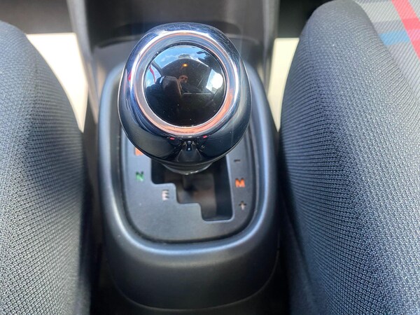Used Peugeot 108 2014 for sale - 76201255: Photo 16