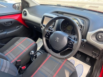 Used Peugeot 108 2014 for sale - 76201255: Photo 4