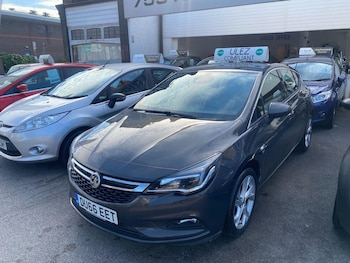 Vauxhall - Astra