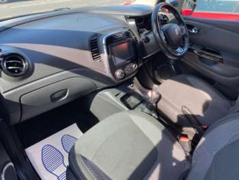 Used Renault Captur 2016 for sale - 74653073: Photo