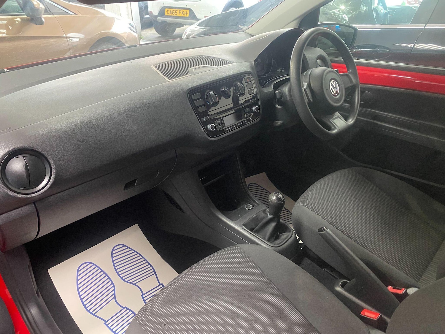 Used Volkswagen up! 2014 for sale - 76326573: Photo 10