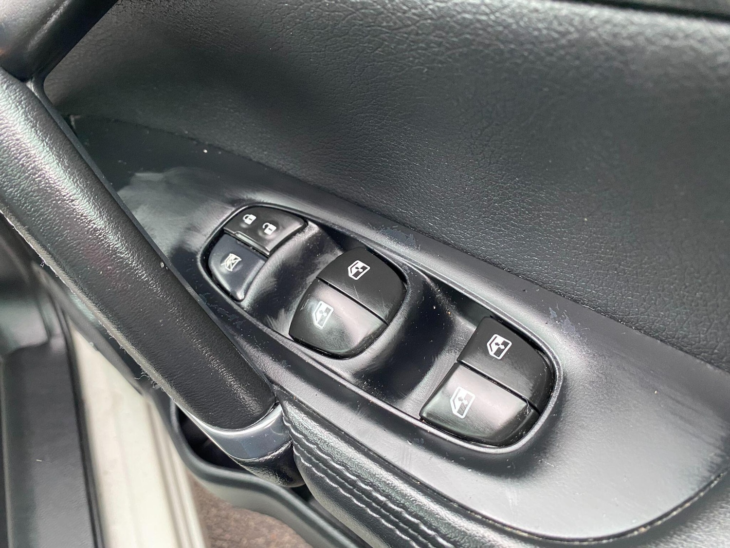 Used Nissan Qashqai 2018 for sale - 76550701: Photo 15