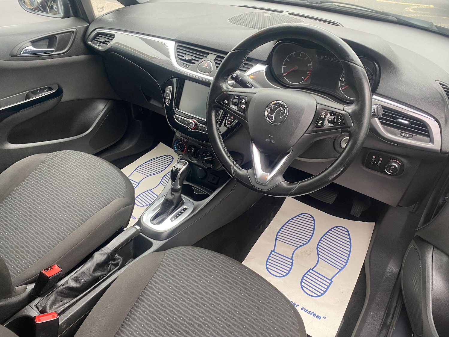 Used Vauxhall Corsa 2016 for sale - 77330822: Photo 3