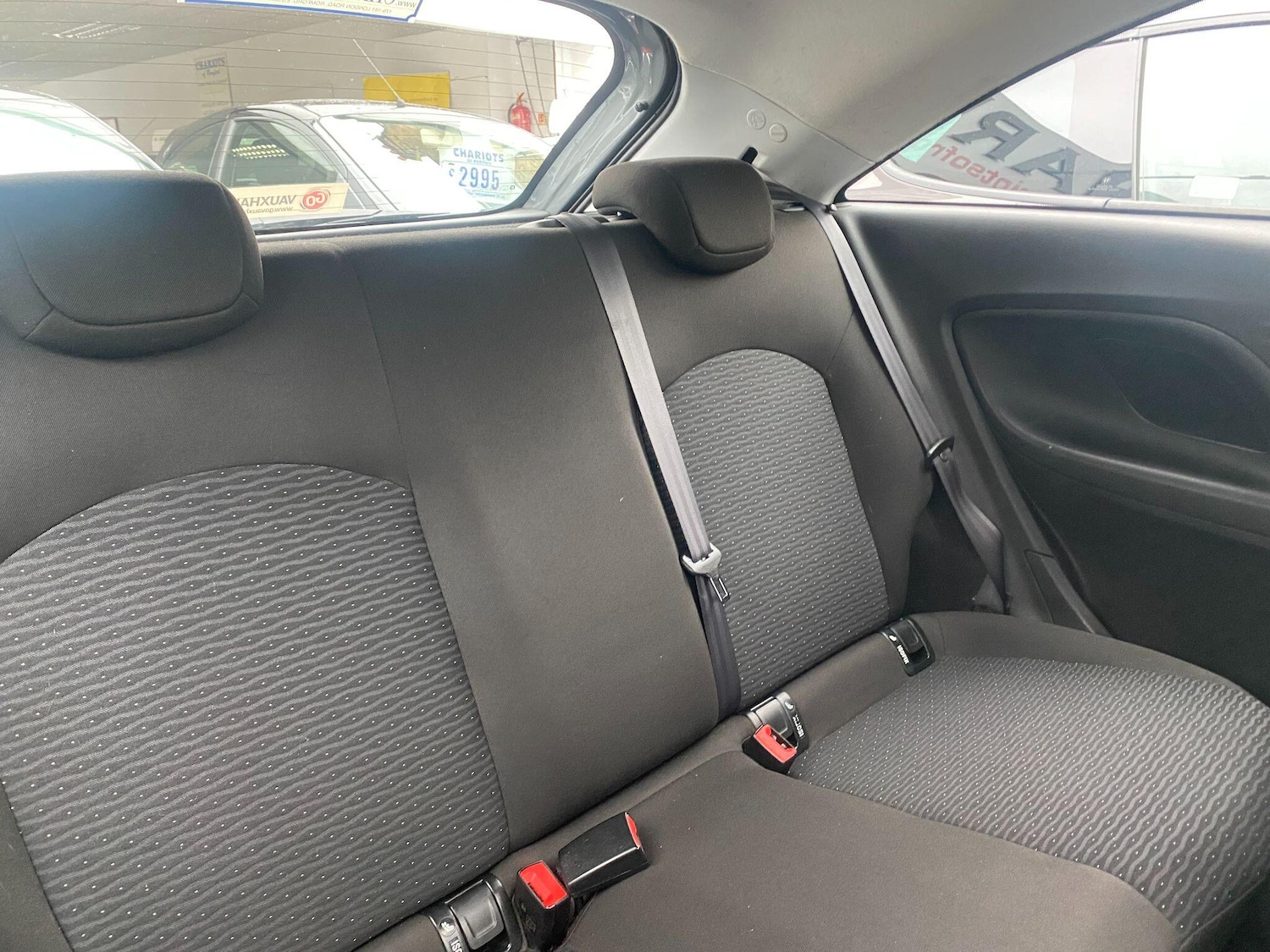 Used Vauxhall Corsa 2016 for sale - 77330822: Photo 7