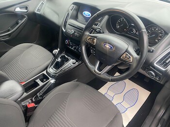 Used Ford Focus 2017 for sale - 76926171: Photo