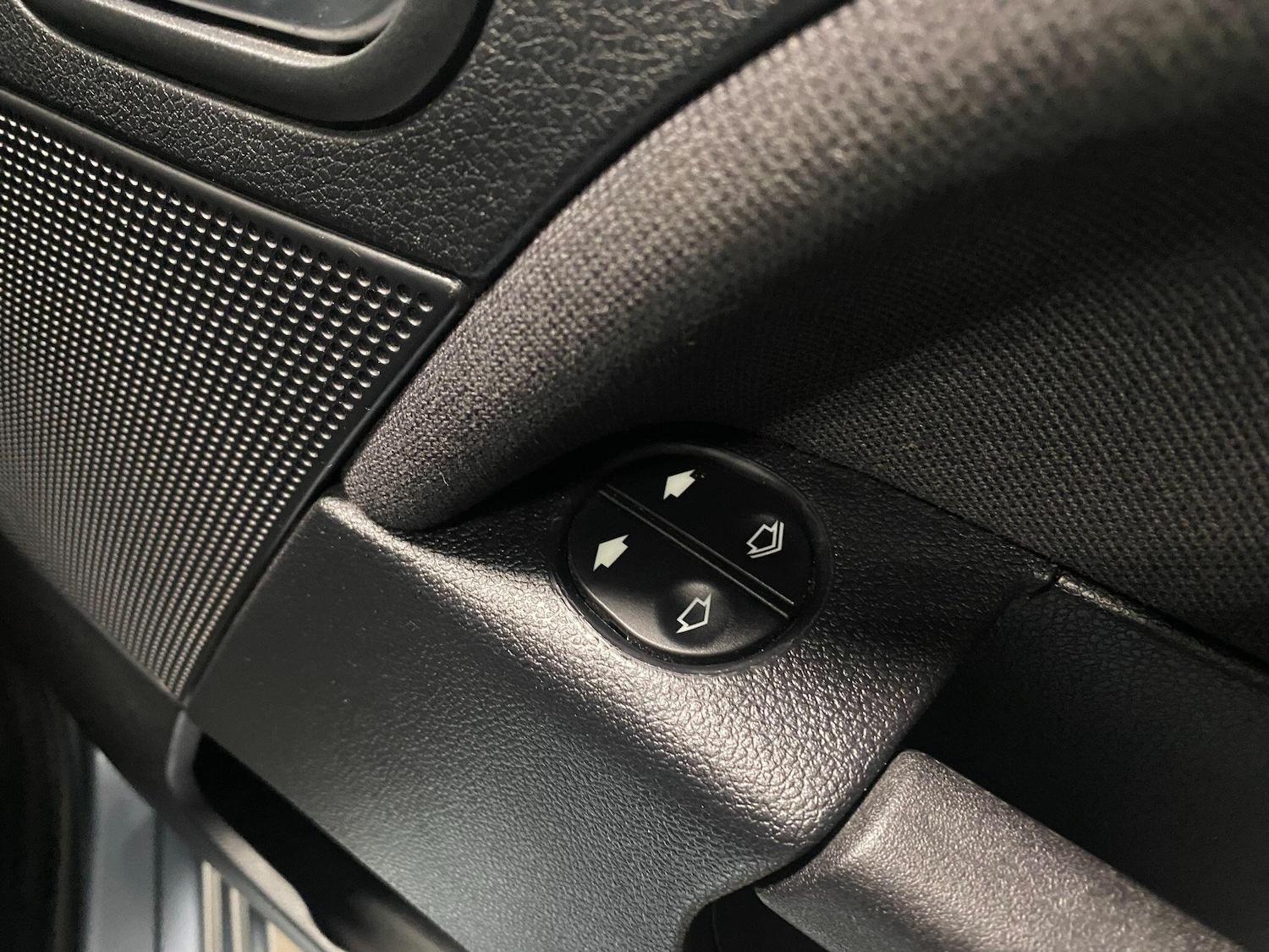 Used Ford Fiesta 2007 for sale - 76995933: Photo 10