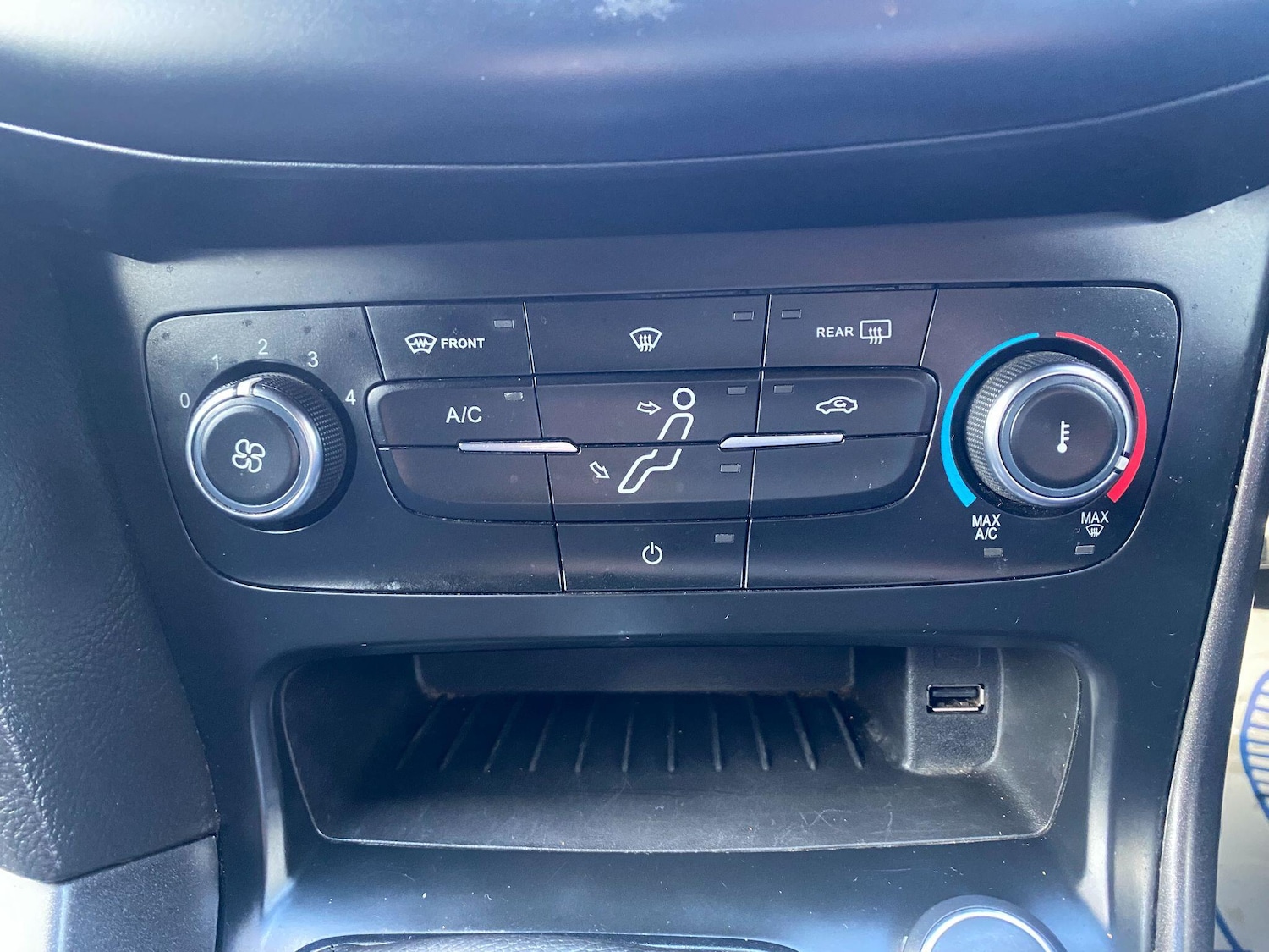 Used Ford Focus 2017 for sale - 76689210: Photo 22