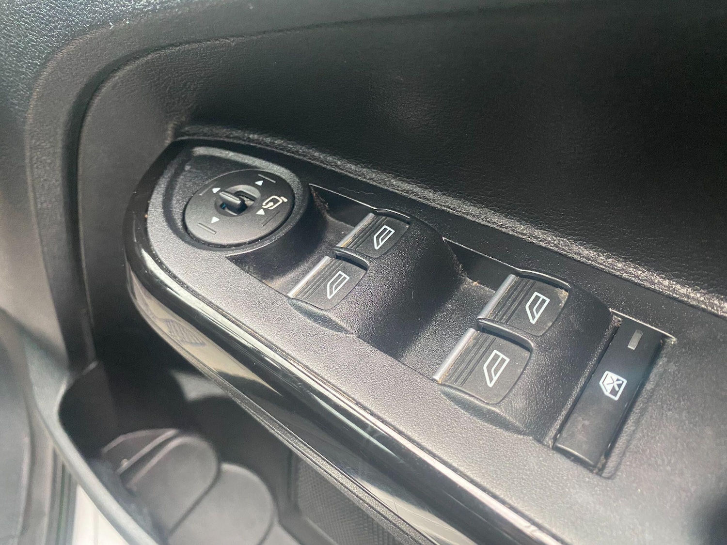 Used Ford B-MAX 2017 for sale - 77109179: Photo 12