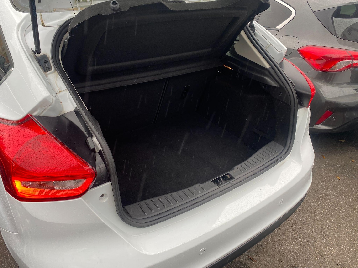 Used Ford Focus 2016 for sale - 76512368: Photo 8