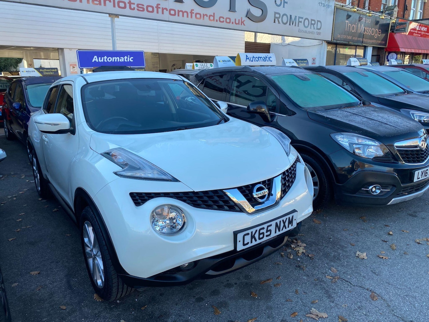 Used Nissan Juke 2015 for sale - 76645866: Photo 2