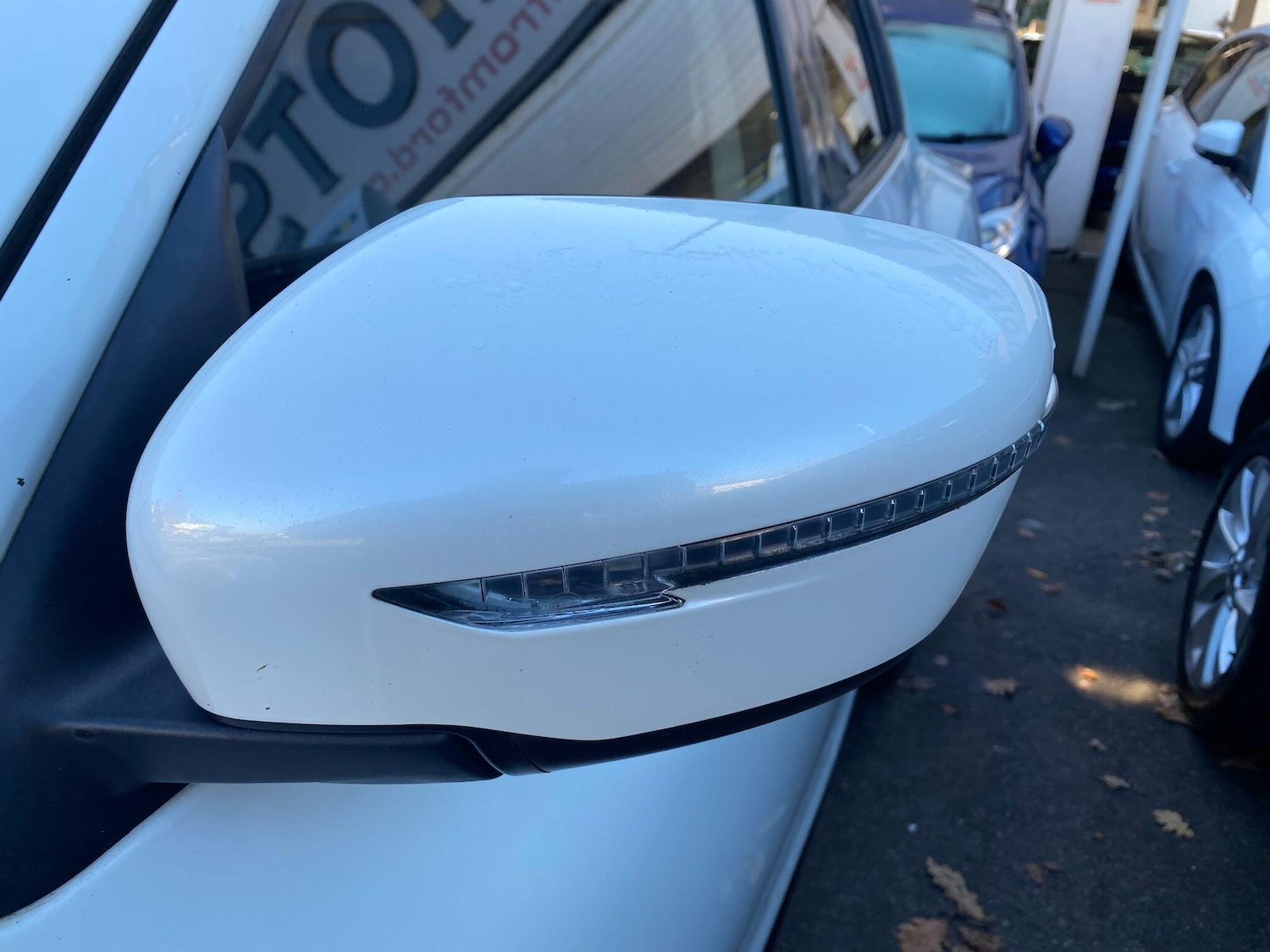 Used Nissan Juke 2015 for sale - 76645866: Photo 4