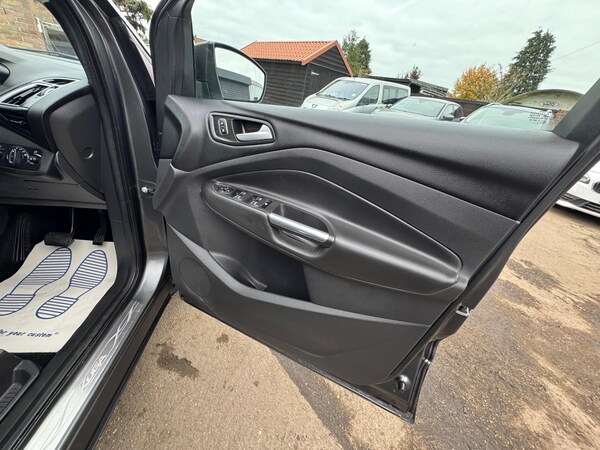 Used Ford Kuga 2019 for sale - 76270253: Photo 19