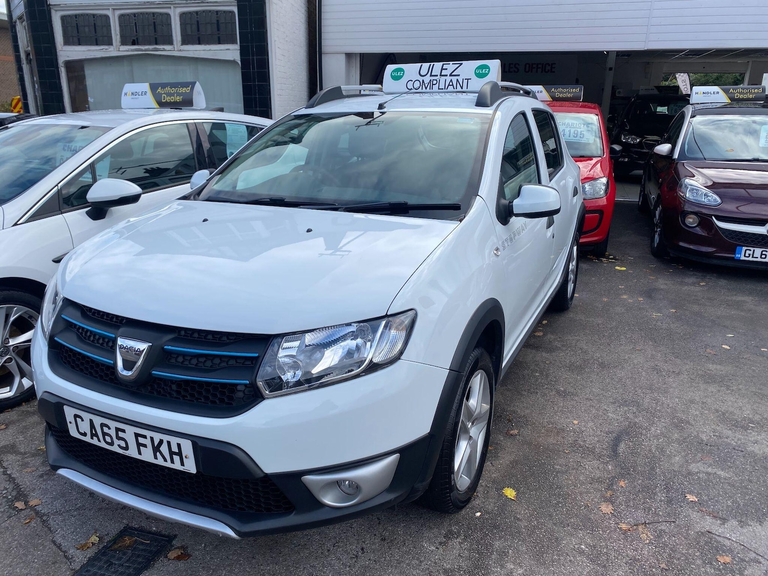 Used Dacia Sandero Stepway 2015 for sale - 76360605: Photo 1