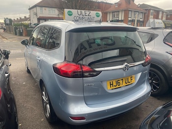 Used Vauxhall Zafira Tourer 2017 for sale - 76936428: Photo