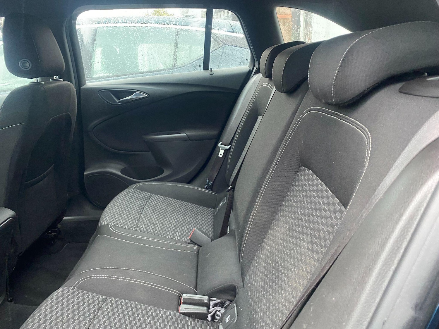 Used Vauxhall Astra for sale - 77215664: Photo 15