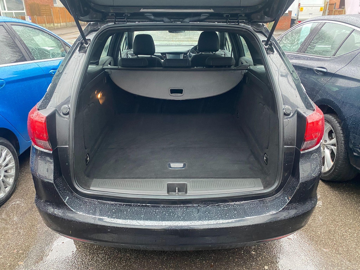 Used Vauxhall Astra for sale - 77215664: Photo 8