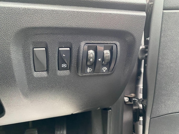 Used Renault Captur 2019 for sale - 76314419: Photo 13