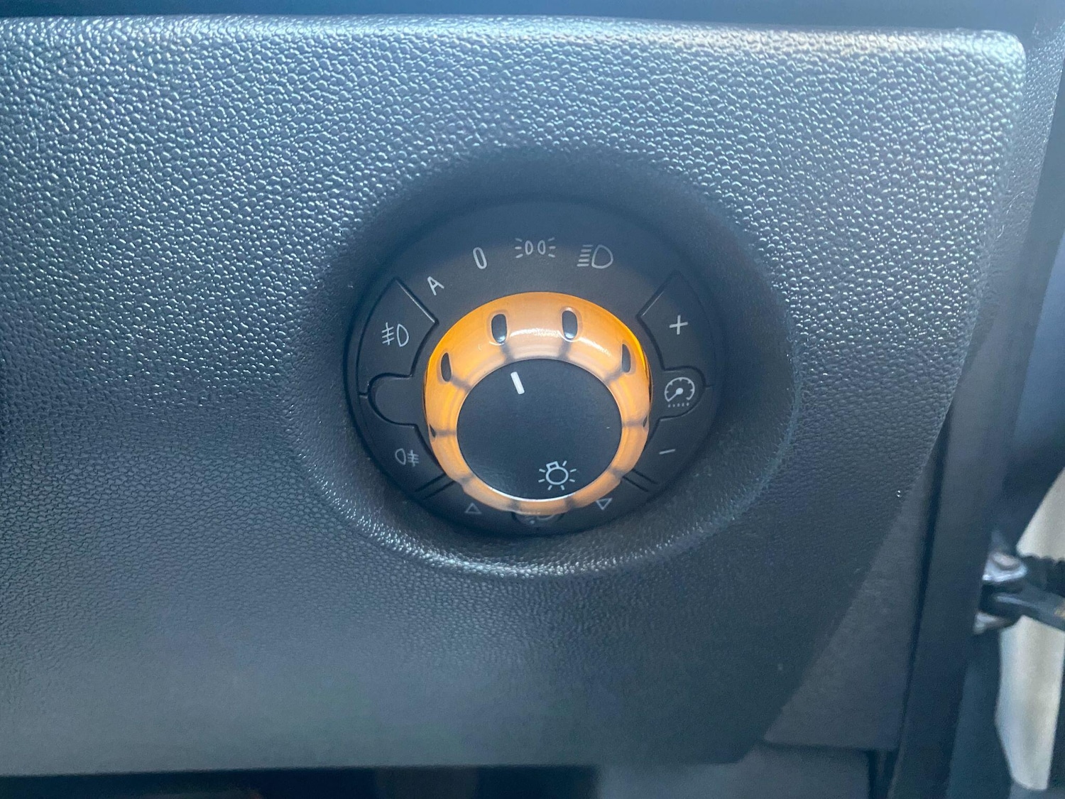 Used Vauxhall Corsa 2009 for sale - 77074724: Photo 8