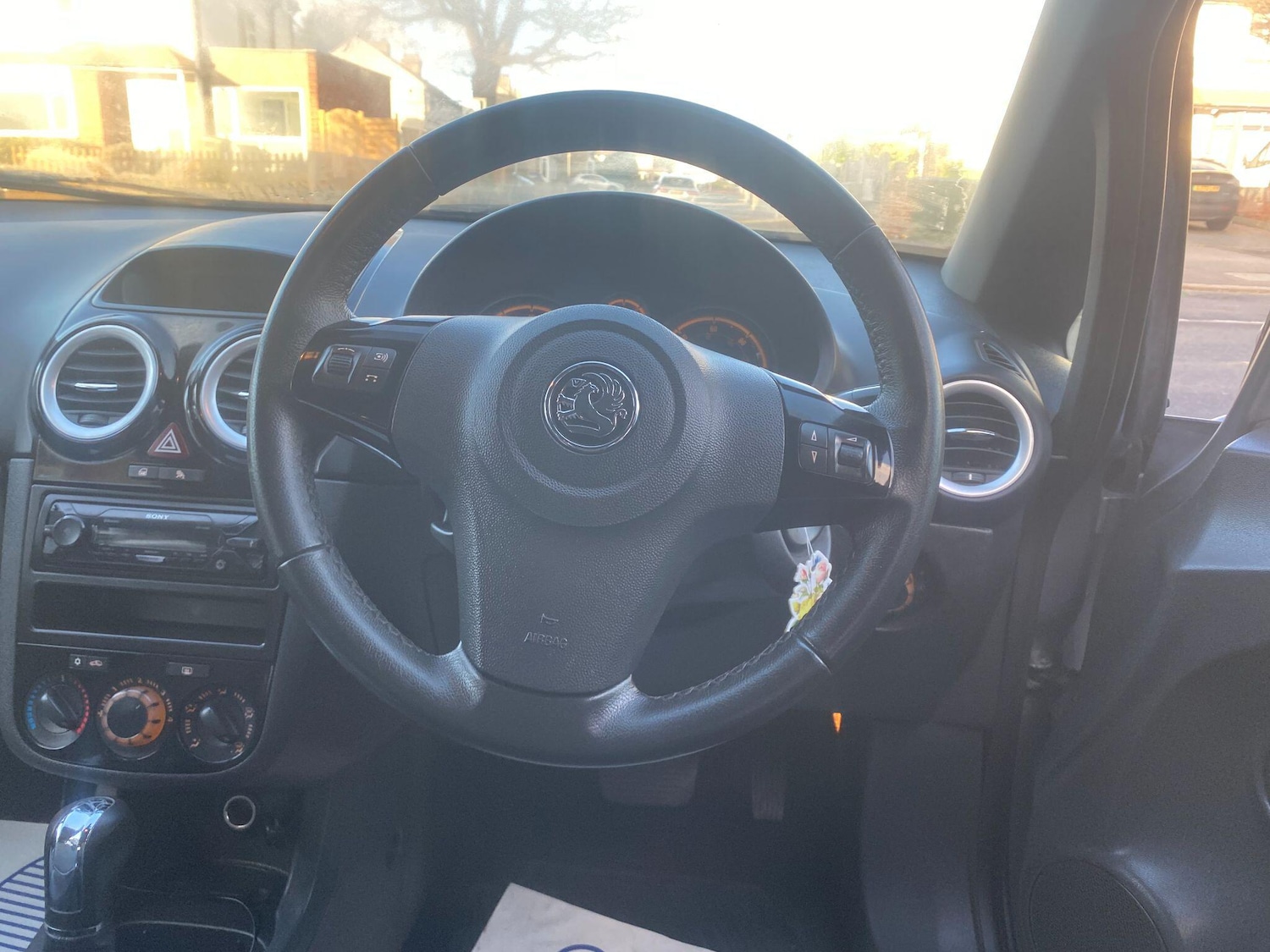 Used Vauxhall Corsa 2009 for sale - 77074724: Photo 9