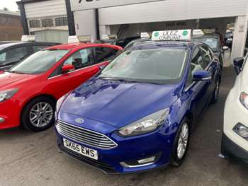 2015 (65) - 1.0 EcoBoost 125 Titanium 5dr