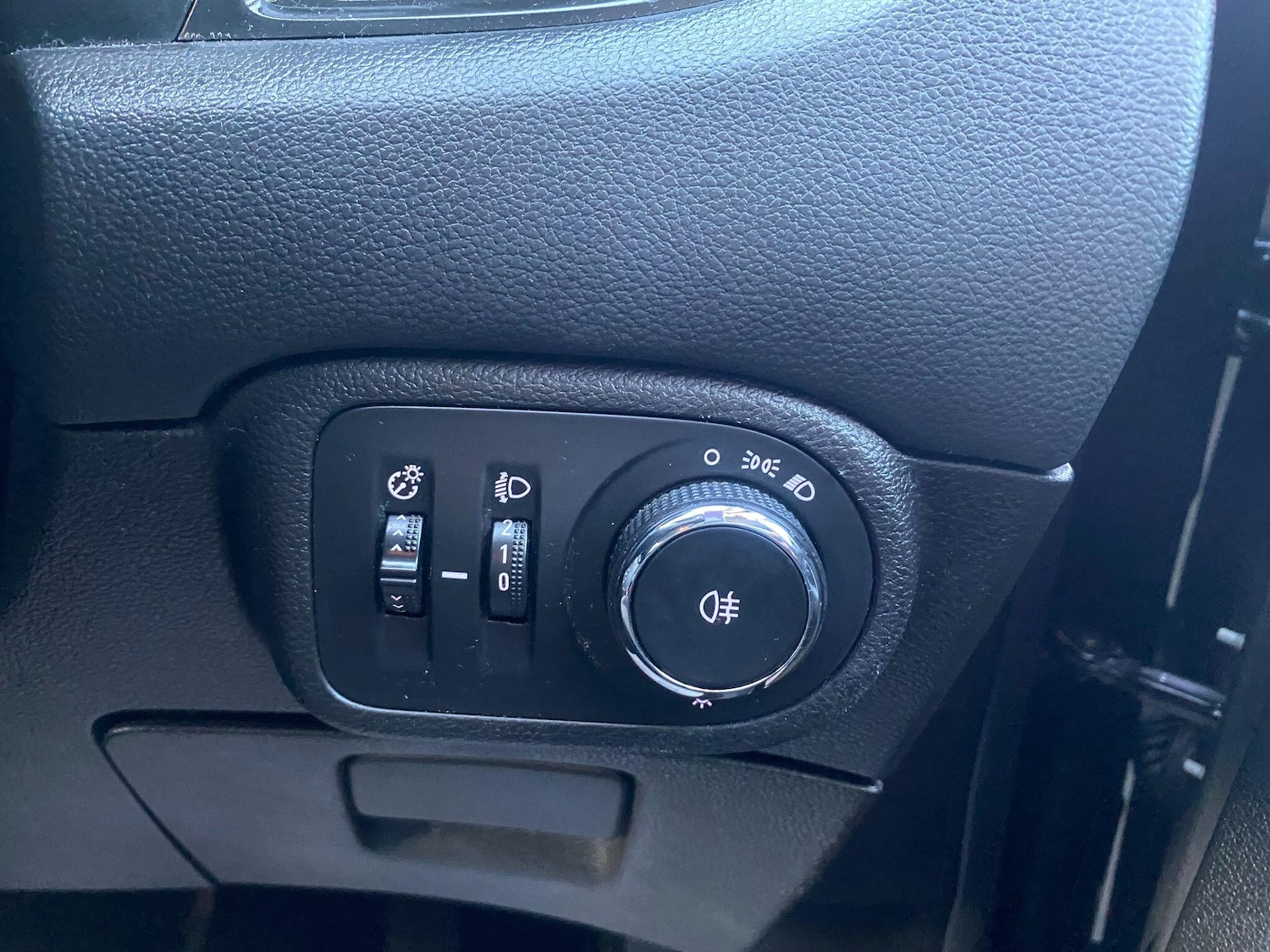 Used Vauxhall Zafira 2016 for sale - 76606843: Photo 12